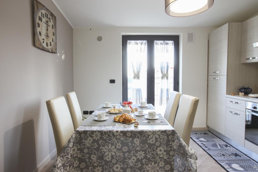 Amira Luxury Apartments Санта Мария Капуа Ветере Екстериор снимка
