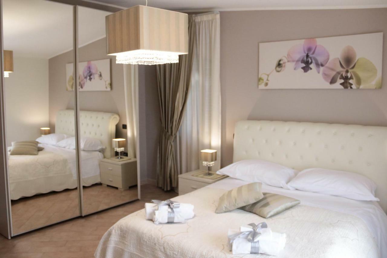 Amira Luxury Apartments Санта Мария Капуа Ветере Екстериор снимка