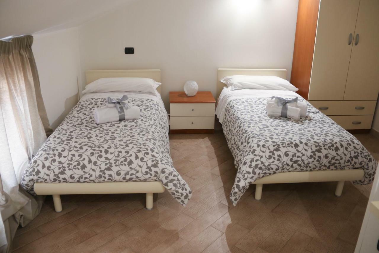 Amira Luxury Apartments Санта Мария Капуа Ветере Екстериор снимка
